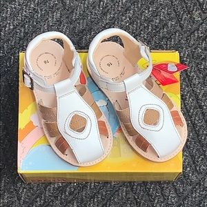Boys sandals